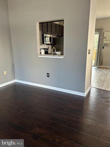 10685 JACKSONHOLE PL, White Plains, MD 20695