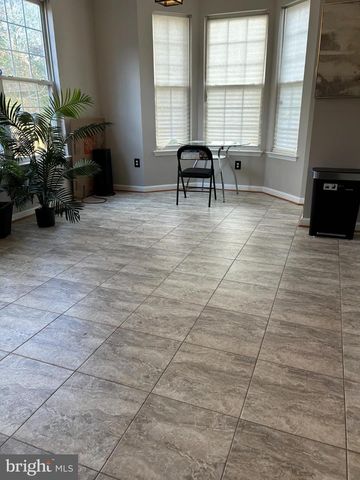 10685 JACKSONHOLE PL, White Plains, MD 20695