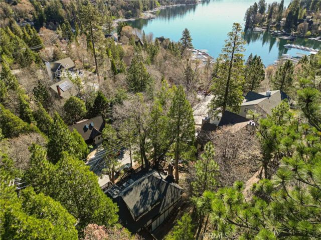 27538 W Shore Road, Lake Arrowhead, CA 92352