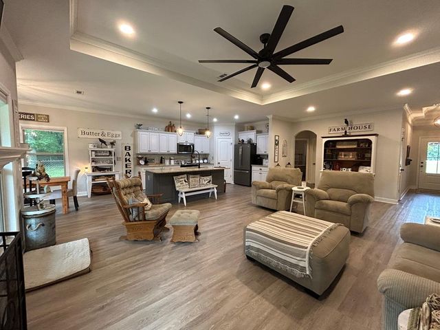 1052 Trawick, Dothan, AL 36305