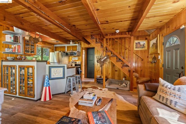 20796 Lama Teumete Rd, Mi Wuk Village, CA 95346