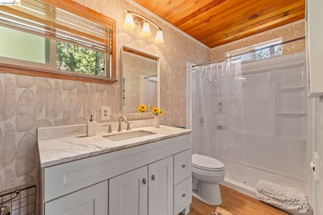 20796 Lama Teumete Rd, Mi Wuk Village, CA 95346