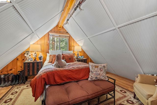 20796 Lama Teumete Rd, Mi Wuk Village, CA 95346