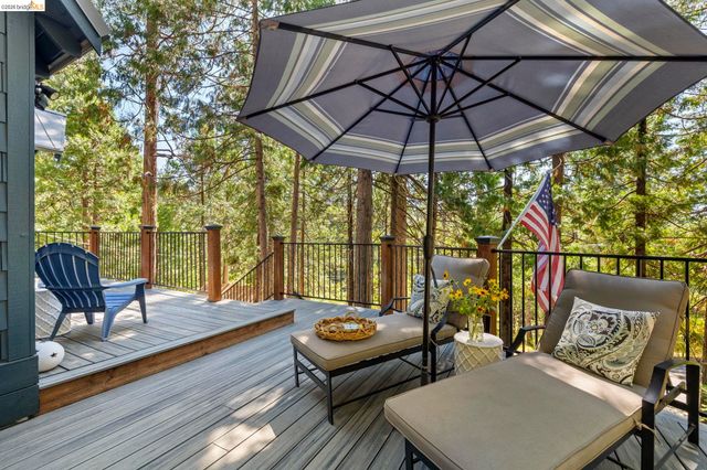 20796 Lama Teumete Rd, Mi Wuk Village, CA 95346