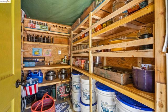 20796 Lama Teumete Rd, Mi Wuk Village, CA 95346