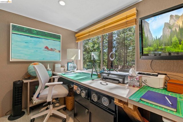 20796 Lama Teumete Rd, Mi Wuk Village, CA 95346