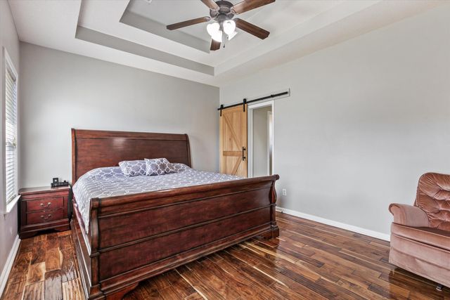 95 STRAWBERRY FIELD CV, Oakland, TN 38060