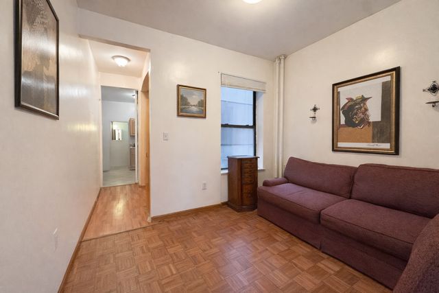 8 W 119th St Apt 12A, New York City, NY 10026