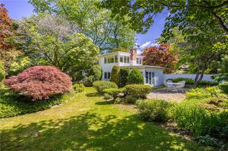 291 Weymouth Drive, Brighton, NY 14625