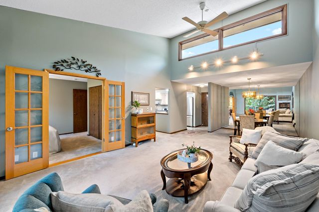 12600 Parkwood Drive 316, Burnsville, MN 55337