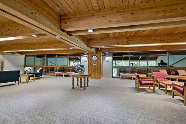 12600 Parkwood Drive 316, Burnsville, MN 55337