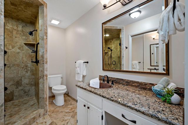 12600 Parkwood Drive 316, Burnsville, MN 55337