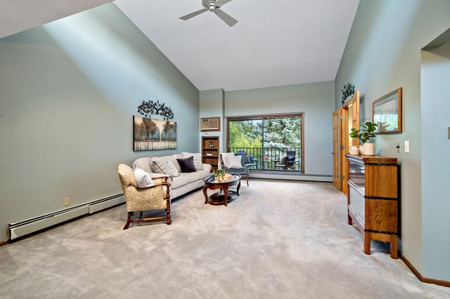 12600 Parkwood Drive 316, Burnsville, MN 55337