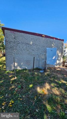 8109 FRANKFORD AVE, Philadelphia, PA 19136