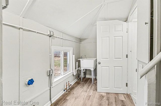 12479 Sidonie Avenue, Warren, MI 48089