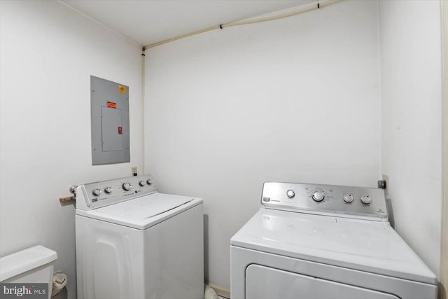 107 N LINE RD, Stevens, PA 17578