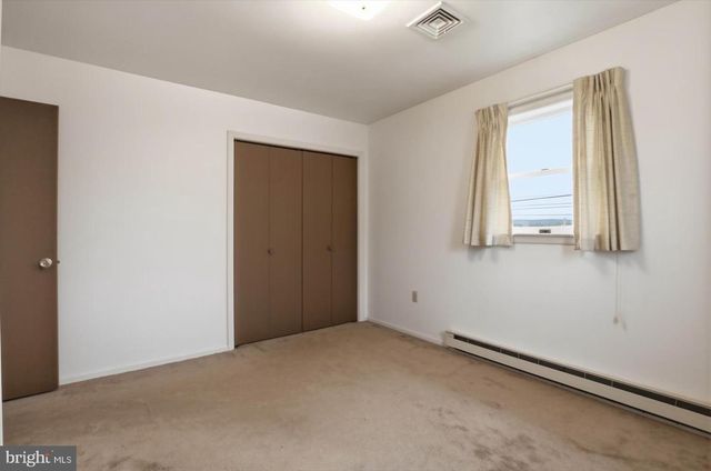 107 N LINE RD, Stevens, PA 17578