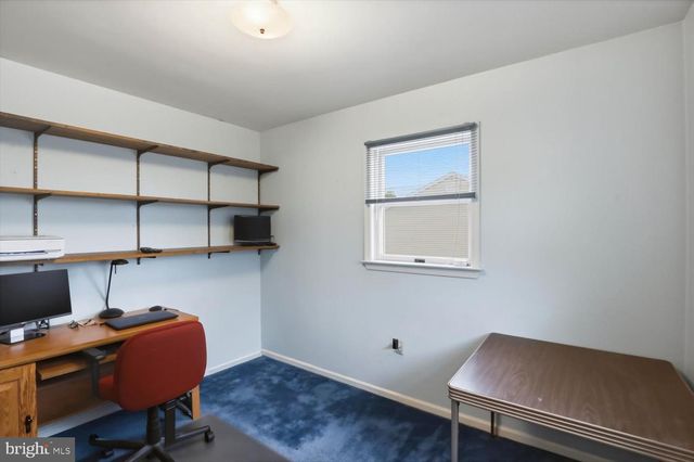 107 N LINE RD, Stevens, PA 17578