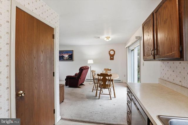 107 N LINE RD, Stevens, PA 17578