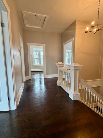 4 Arch St, New Bedford, MA 02740