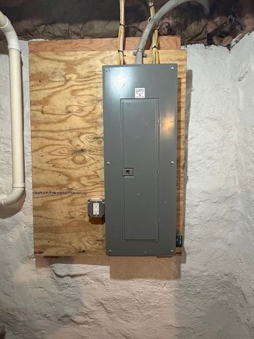 4 Arch St, New Bedford, MA 02740