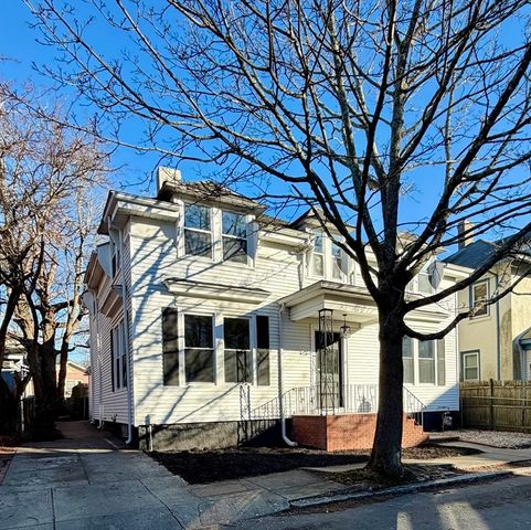 4 Arch St, New Bedford, MA 02740