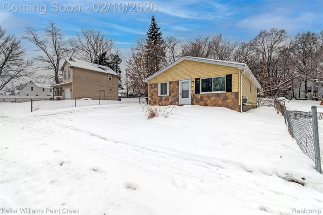 811 Melrose Street, Pontiac, MI 48340