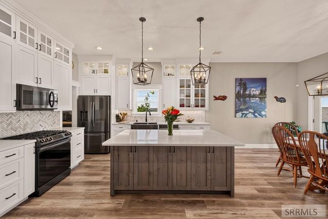 3237 S Chartwell Gardens, Ammon, ID 83406