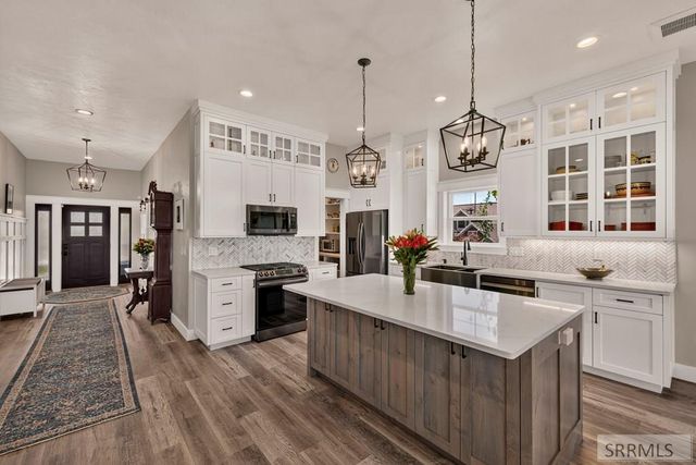 3237 S Chartwell Gardens, Ammon, ID 83406