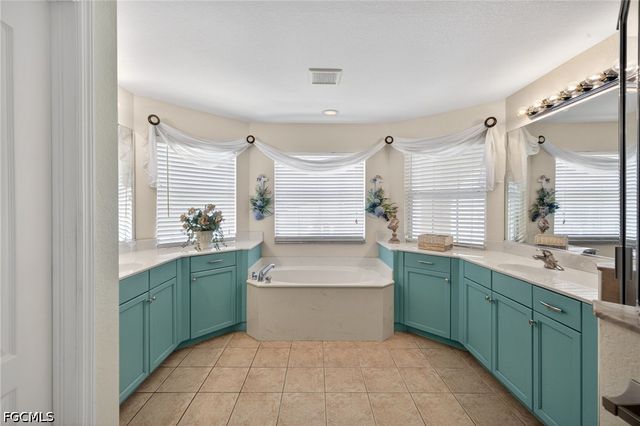 12416 Muddy Creek LN, Fort Myers, FL 33913