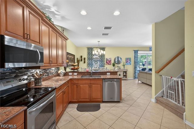 12416 Muddy Creek LN, Fort Myers, FL 33913