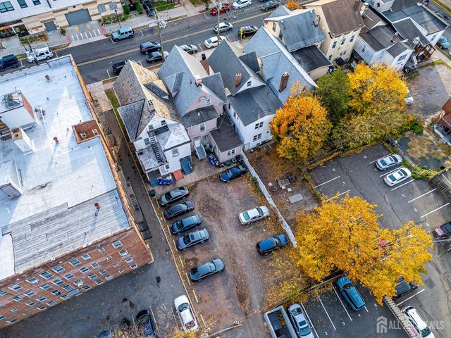 93 Easton Avenue, New Brunswick, NJ 08901