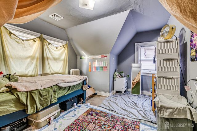 93 Easton Avenue, New Brunswick, NJ 08901