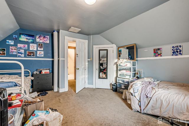 93 Easton Avenue, New Brunswick, NJ 08901