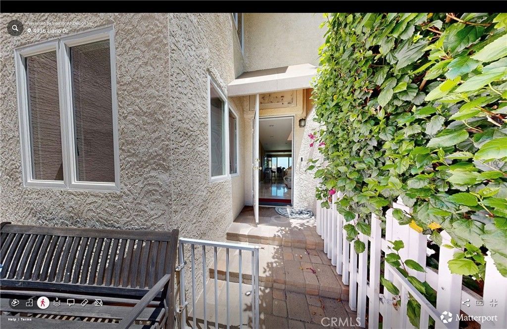 Image 2 of property listing at 4936 Llano, Woodland Hills, CA 91364