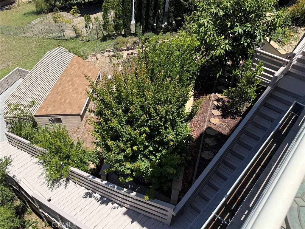 Image 51 of property listing at 4936 Llano, Woodland Hills, CA 91364