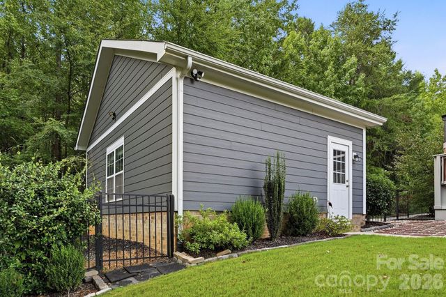 18609 Boulder Rock Loop 18, Davidson, NC 28036
