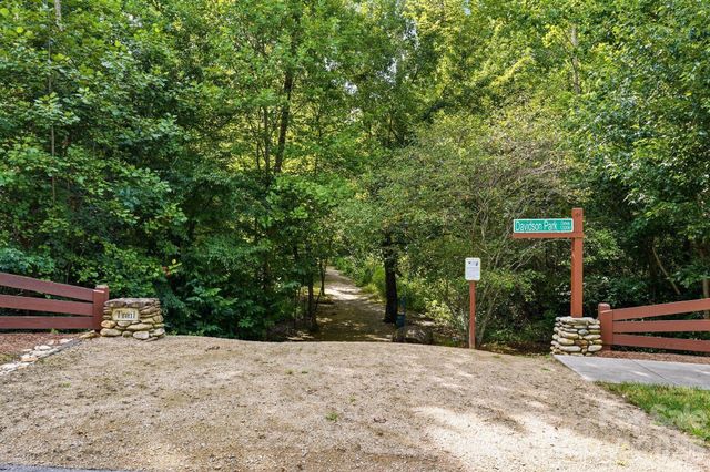 18609 Boulder Rock Loop 18, Davidson, NC 28036