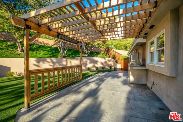 20207 Piedra Chica Road, Malibu, CA 90265