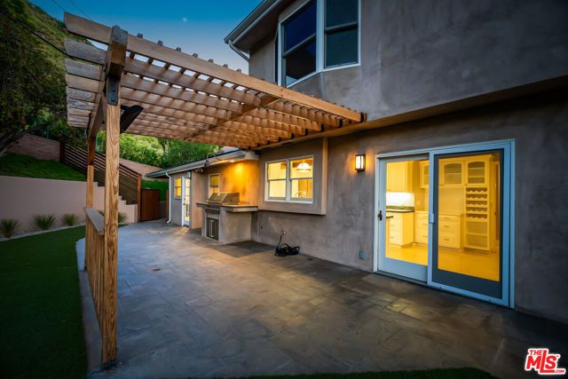 20207 Piedra Chica Road, Malibu, CA 90265