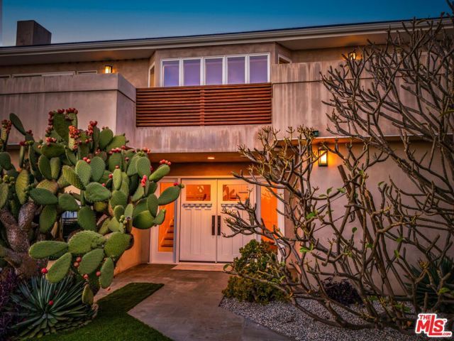 20207 Piedra Chica Road, Malibu, CA 90265