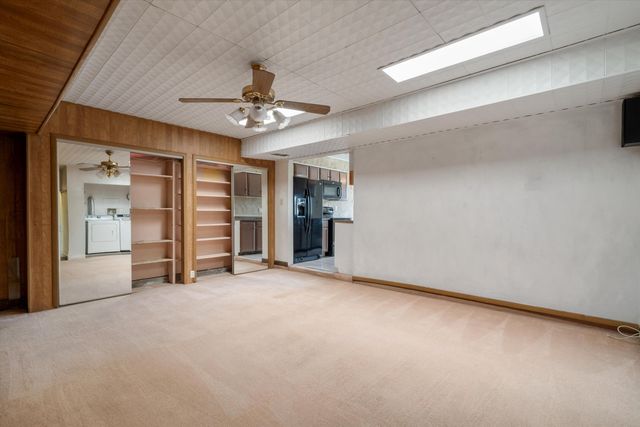 6505 MCKINNEY Drive NE, Albuquerque, NM 87109