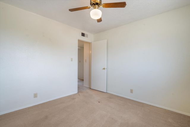 6505 MCKINNEY Drive NE, Albuquerque, NM 87109