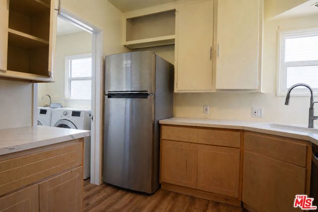 9116 S 5th Avenue, Inglewood, CA 90305