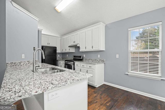 3911 Brianna Drive, Powder Springs, GA 30127