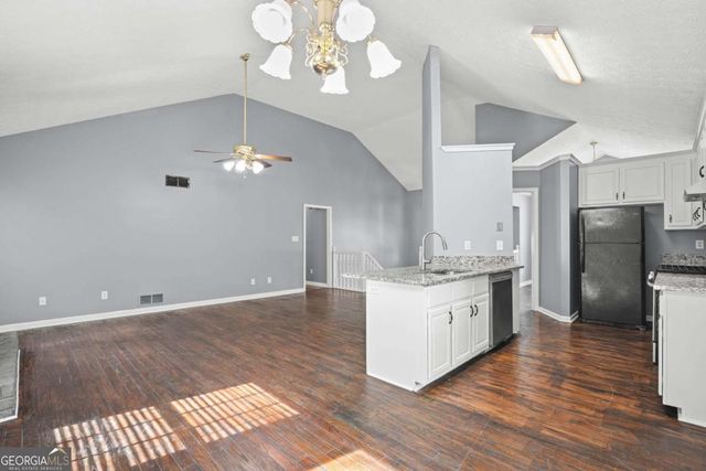 3911 Brianna Drive, Powder Springs, GA 30127