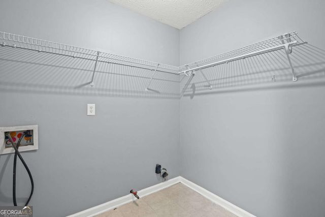 3911 Brianna Drive, Powder Springs, GA 30127