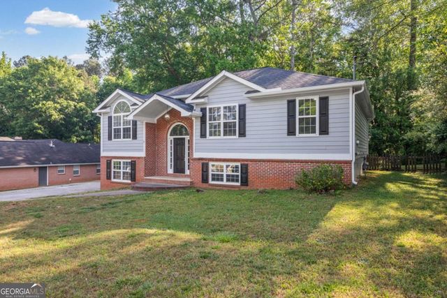 3911 Brianna Drive, Powder Springs, GA 30127