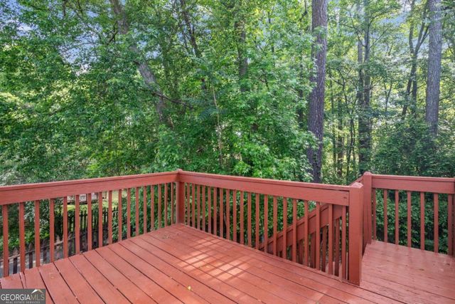 3911 Brianna Drive, Powder Springs, GA 30127