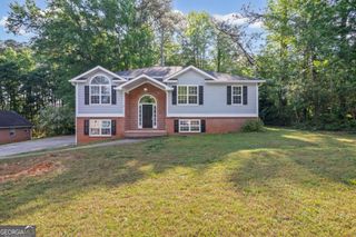 3911 Brianna Drive, Powder Springs, GA 30127